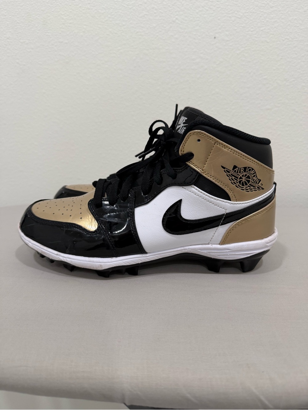 Jordan Kids Black White Gold Football cleats